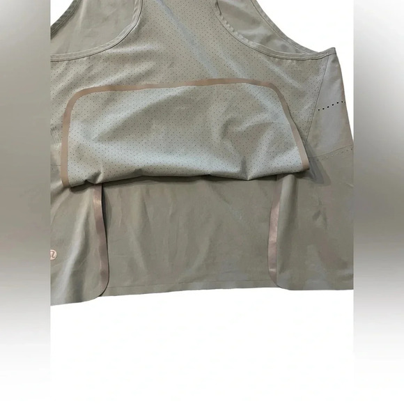 Lululemon Women's Find Your Pace Tank Blue Cast Breathable - Picture 3 of 8